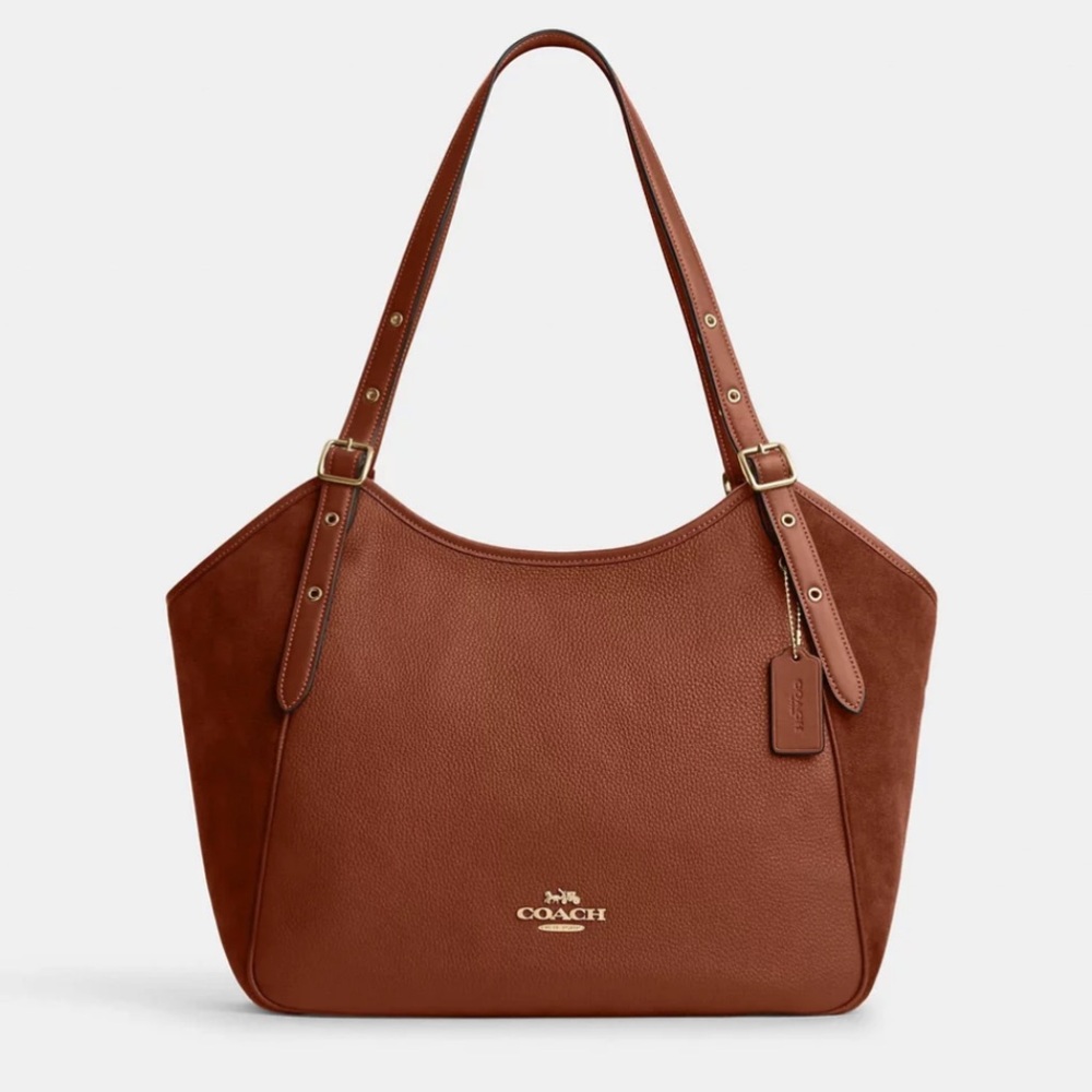 Coach Meadow Shoulder Bag nwt in packaging